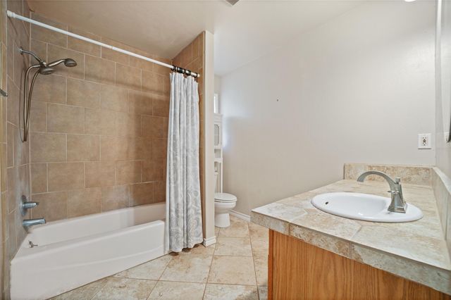 1912 Mulberry CT, San Marcos, TX 78666