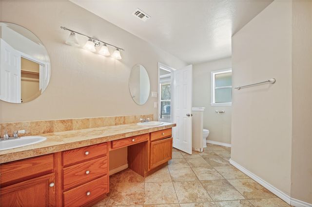 1912 Mulberry CT, San Marcos, TX 78666