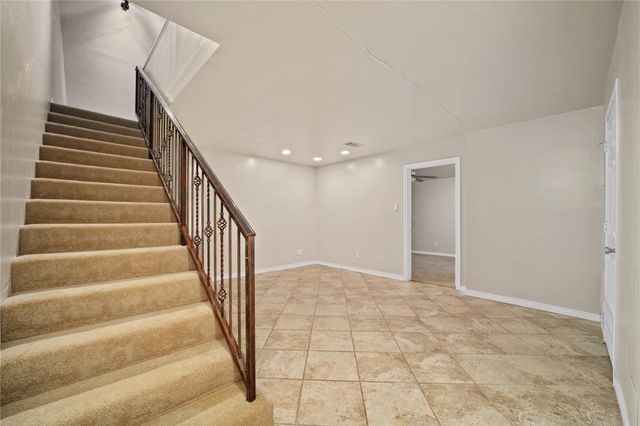 1912 Mulberry CT, San Marcos, TX 78666