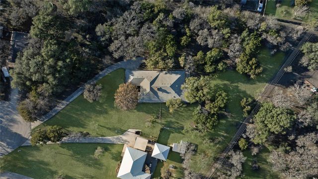 1912 Mulberry CT, San Marcos, TX 78666