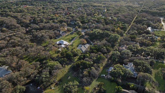 1912 Mulberry CT, San Marcos, TX 78666