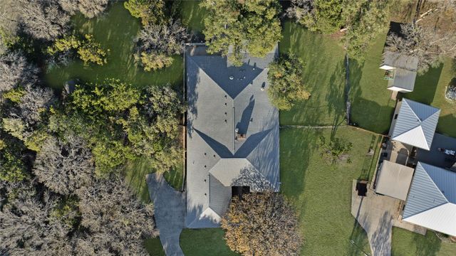 1912 Mulberry CT, San Marcos, TX 78666