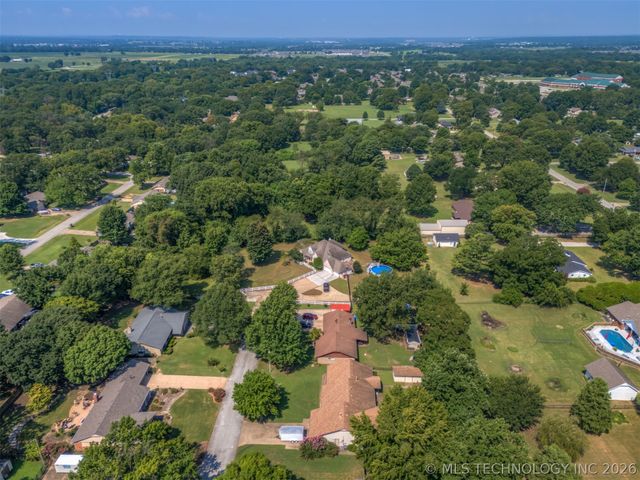 12811 E 133rd Street, Broken Arrow, OK 74011