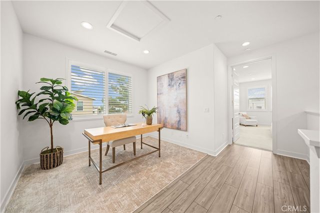 333 Baluster, Irvine, CA 92618