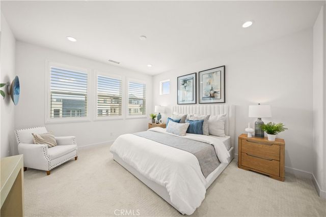 333 Baluster, Irvine, CA 92618