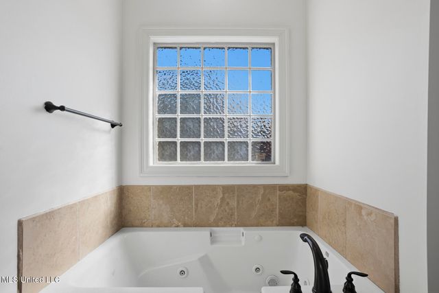 309 Flagstone Drive, Brandon, MS 39042