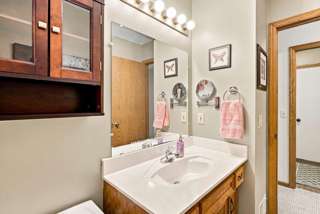 17314 Greentree Path, Lakeville, MN 55044