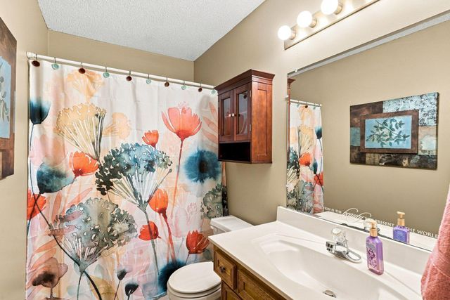 17314 Greentree Path, Lakeville, MN 55044