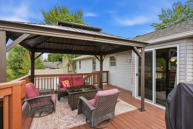 17314 Greentree Path, Lakeville, MN 55044