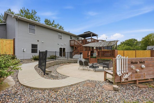 17314 Greentree Path, Lakeville, MN 55044