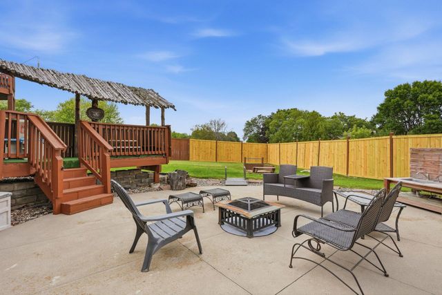 17314 Greentree Path, Lakeville, MN 55044