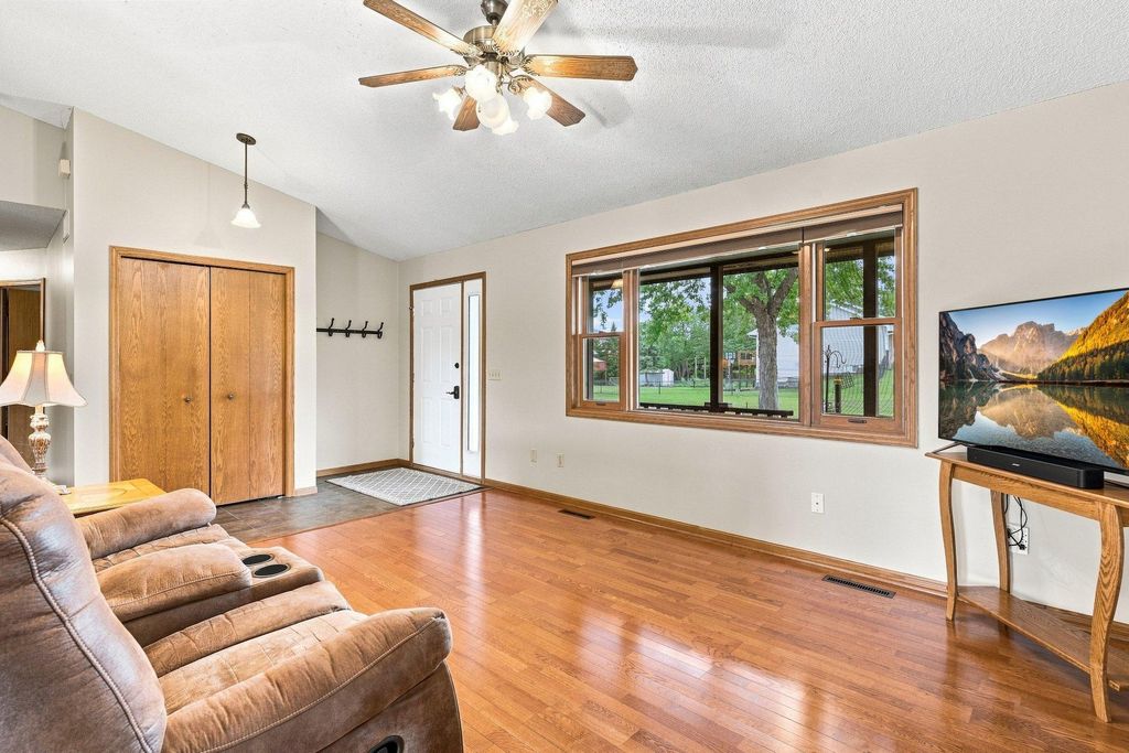 17314 Greentree Path, Lakeville, MN 55044 — photo 5