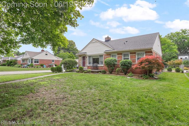 1507 Culver Avenue, Dearborn, MI 48124