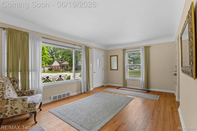 1507 Culver Avenue, Dearborn, MI 48124