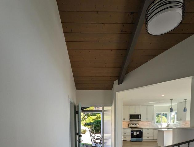 934 Candlelight Place, La Jolla, CA 92037