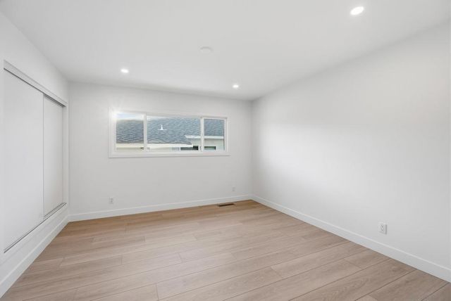 934 Candlelight Place, La Jolla, CA 92037