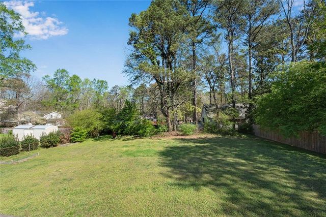 3941 Forest Drive, Lithia Springs, GA 30122