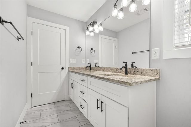 1065 Kipling SE Street, Atlanta, GA 30315