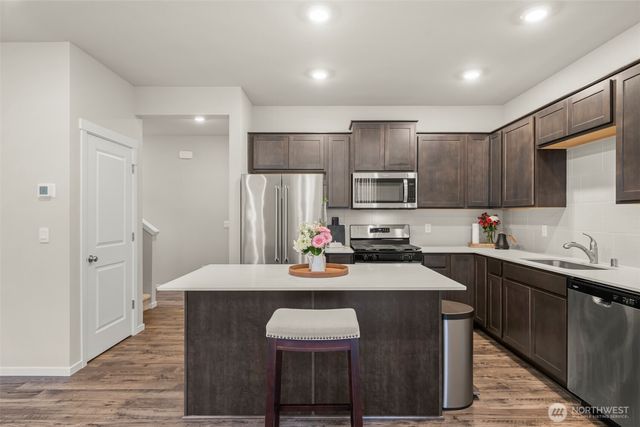 731 NE Cabot Lane, Bremerton, WA 98311