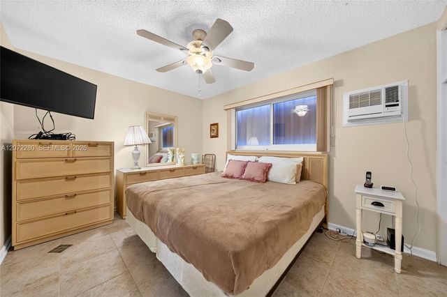 1001 Atlantic Shores Boulevard 110, Hallandale Beach, FL 33009
