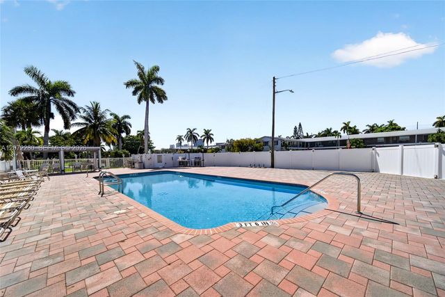 1001 Atlantic Shores Boulevard 110, Hallandale Beach, FL 33009