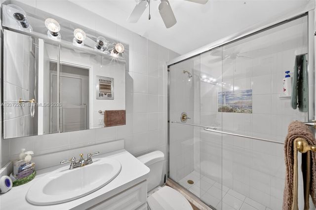 1001 Atlantic Shores Boulevard 110, Hallandale Beach, FL 33009