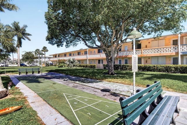 1001 Atlantic Shores Boulevard 110, Hallandale Beach, FL 33009