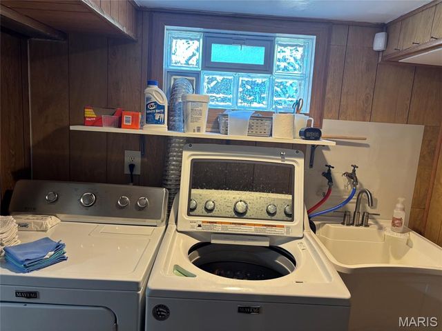 600 Kayser Avenue, Unincorporated, MO 63125