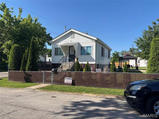 600 Kayser Avenue, Unincorporated, MO 63125