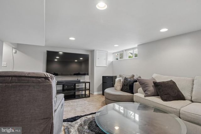 1612 SHERWOOD AVE, Baltimore, MD 21239