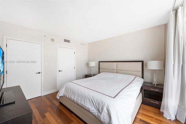 6801 Collins Ave 1215, Miami Beach, FL 33141