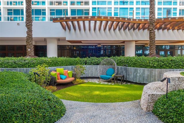 6801 Collins Ave 1215, Miami Beach, FL 33141