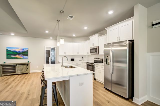 8910 Callaway Drive, Winston, GA 30187