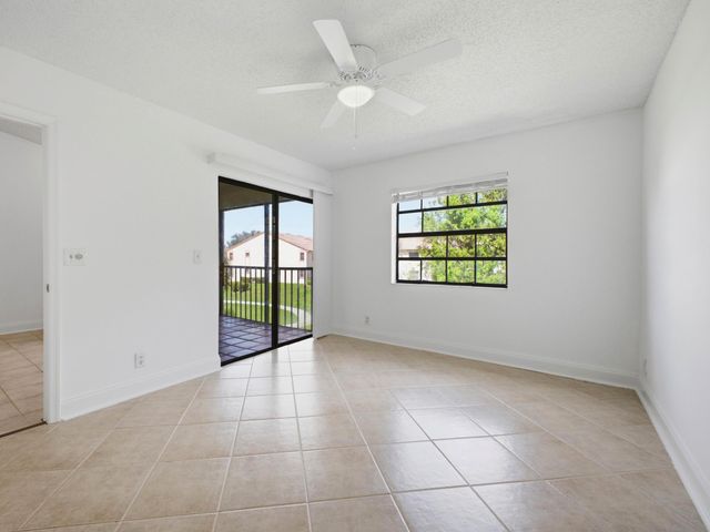321 Norwood Terrace N221, Boca Raton, FL 33431