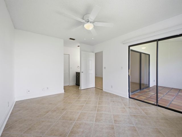 321 Norwood Terrace N221, Boca Raton, FL 33431