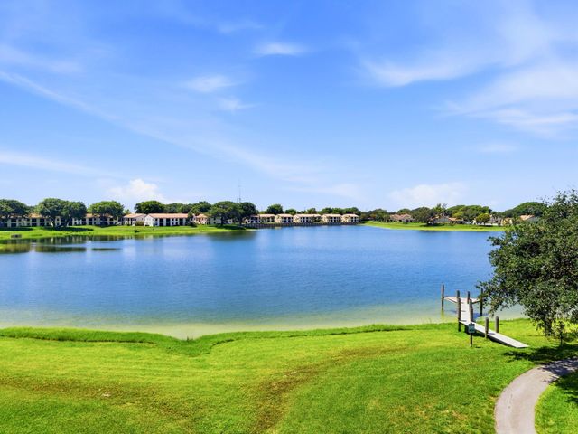 321 Norwood Terrace N221, Boca Raton, FL 33431