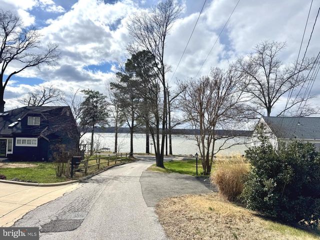 1301 MERTON TRL, Fort Washington, MD 20744