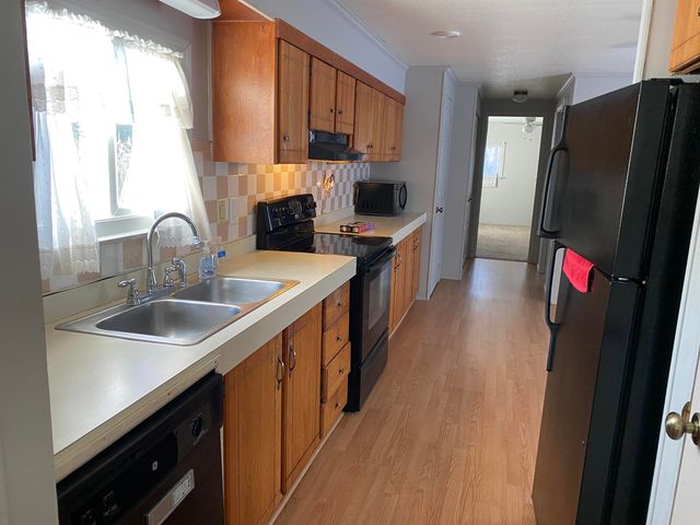 1 Prestons Park, Rutland City, VT 05701