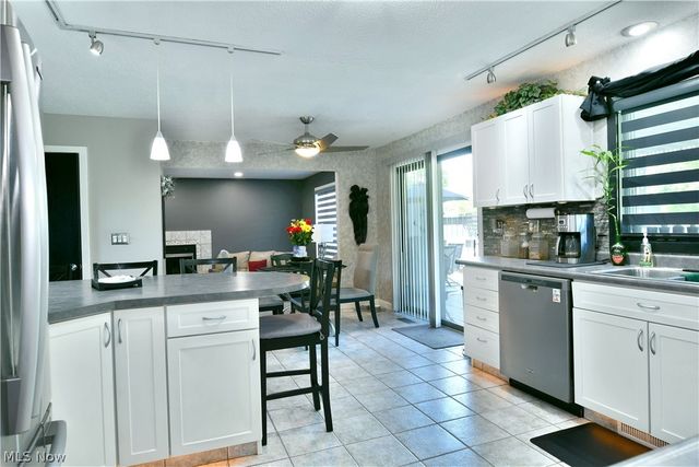2031 Quail Run, Cortland, OH 44410