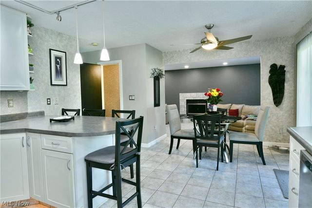 2031 Quail Run, Cortland, OH 44410
