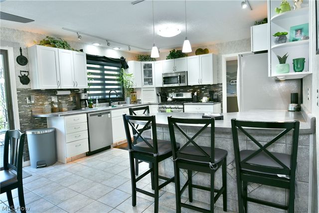 2031 Quail Run, Cortland, OH 44410