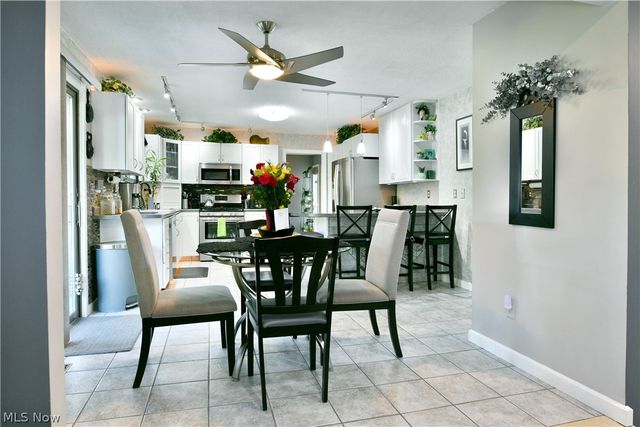 2031 Quail Run, Cortland, OH 44410