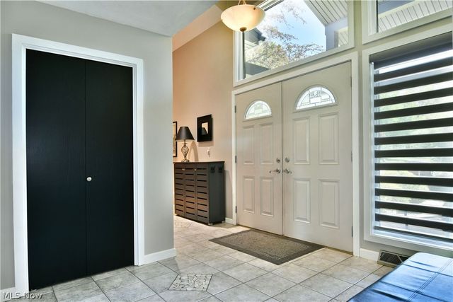 2031 Quail Run, Cortland, OH 44410