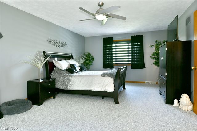 2031 Quail Run, Cortland, OH 44410