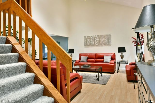 2031 Quail Run, Cortland, OH 44410