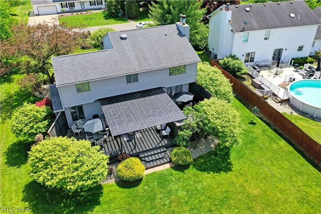 2031 Quail Run, Cortland, OH 44410