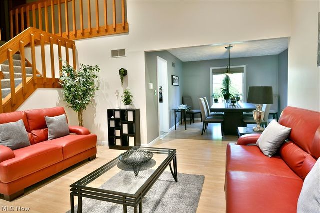 2031 Quail Run, Cortland, OH 44410