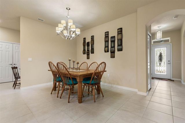 124 PARK PLACE CIRCLE, Palm Coast, FL 32164