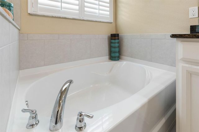 124 PARK PLACE CIRCLE, Palm Coast, FL 32164