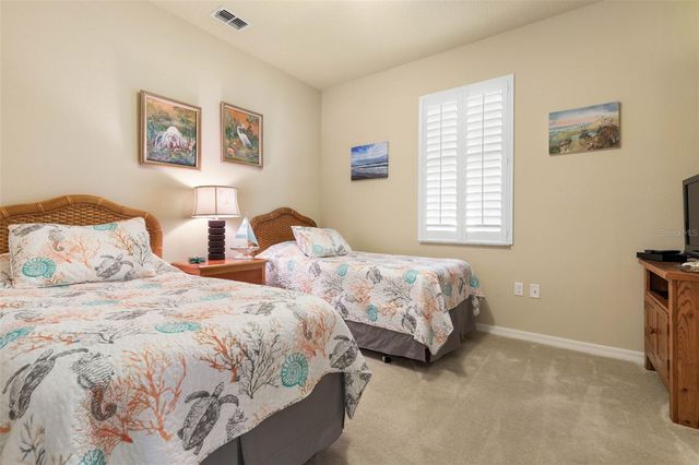 124 PARK PLACE CIRCLE, Palm Coast, FL 32164